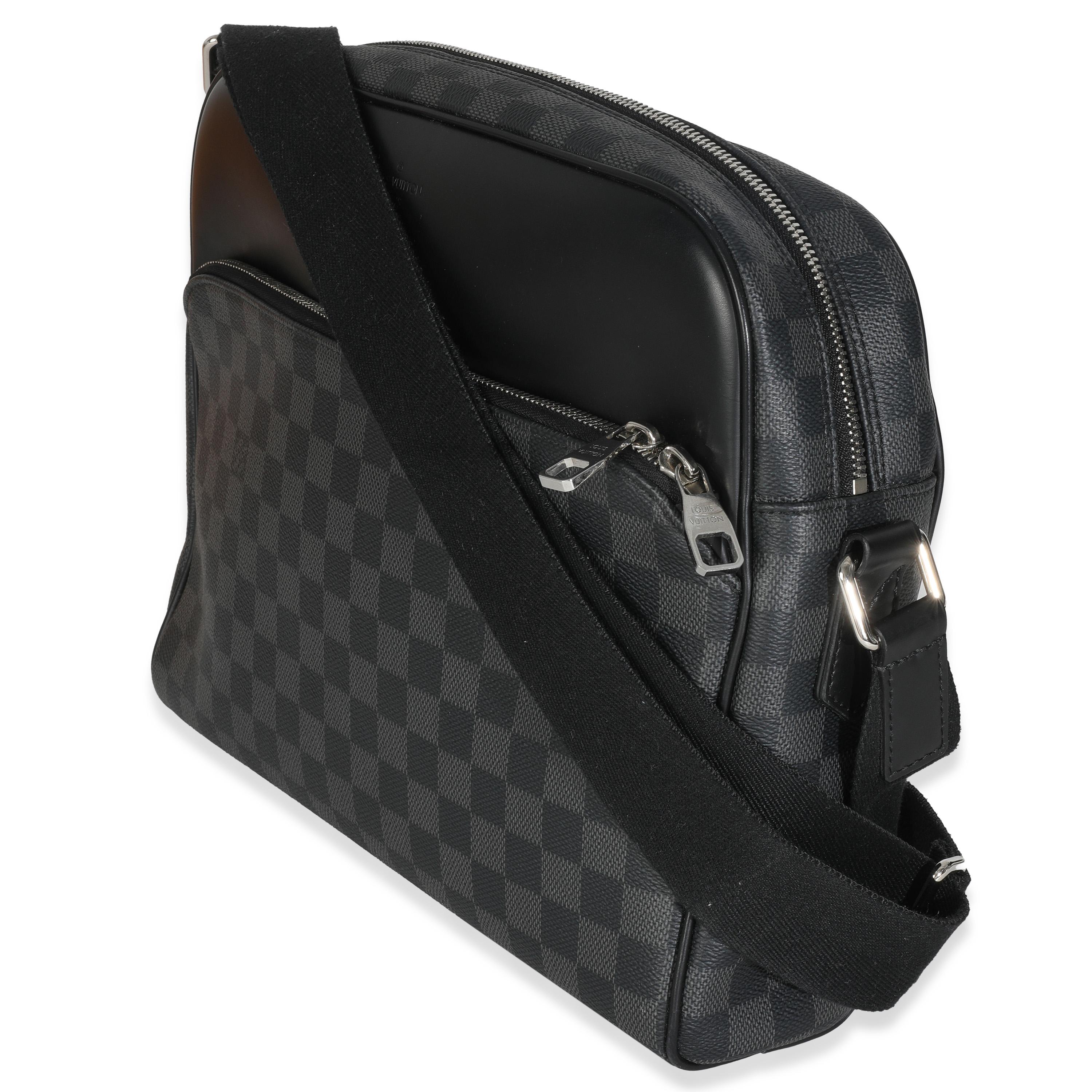 Louis Vuitton Damier Tela Grafite Dayton PM In condizioni ottime in vendita a New York, NY