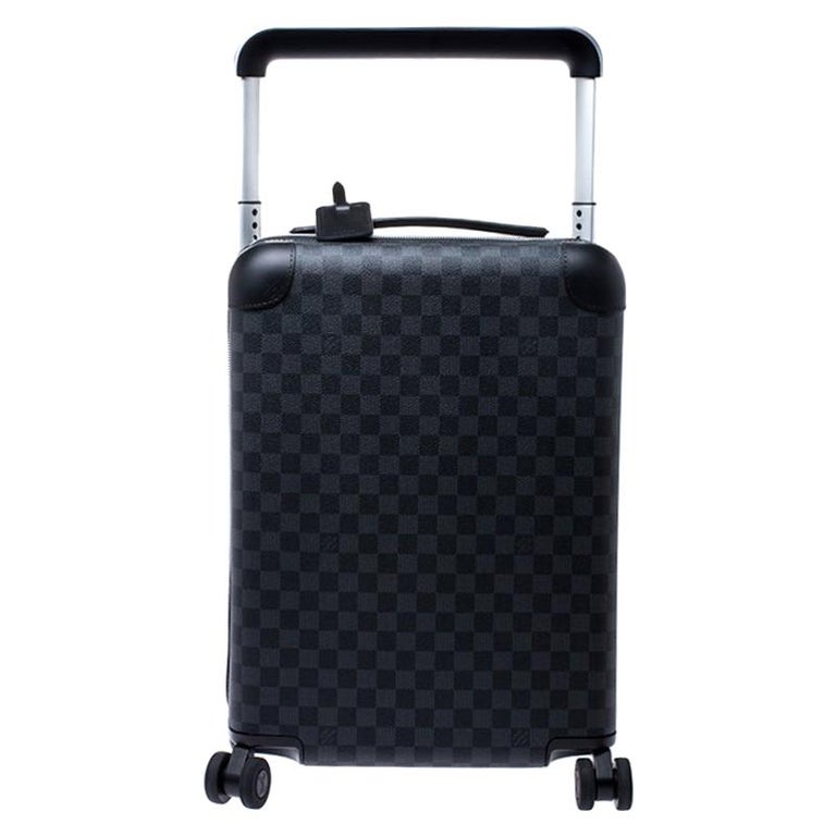 Sold at Auction: Louis Vuitton Monogram Horizon 50 rolling luggage  suitcase: 19 1/2H x 14 1/2W x 8D