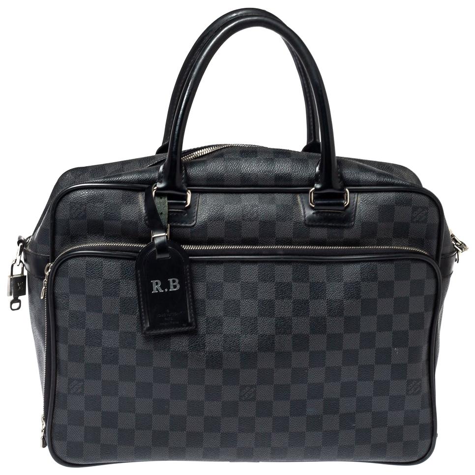 Louis Vuitton 2010 Pre-owned Damier Graphite Top-Zip Wash Bag - Black