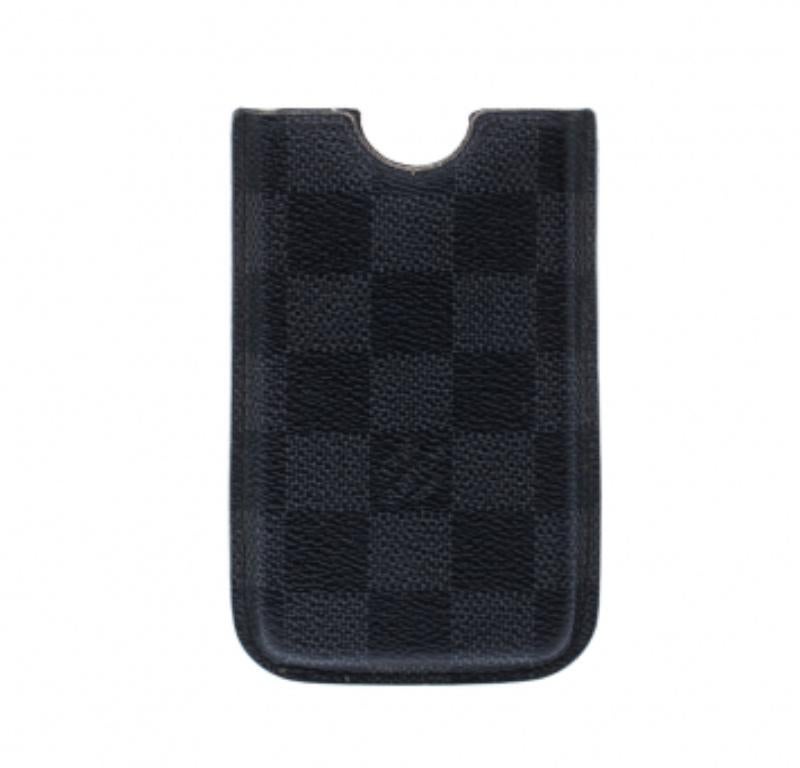 Cover per iPhone 4 Louis Vuitton in tela di grafite Damier in vendita 3