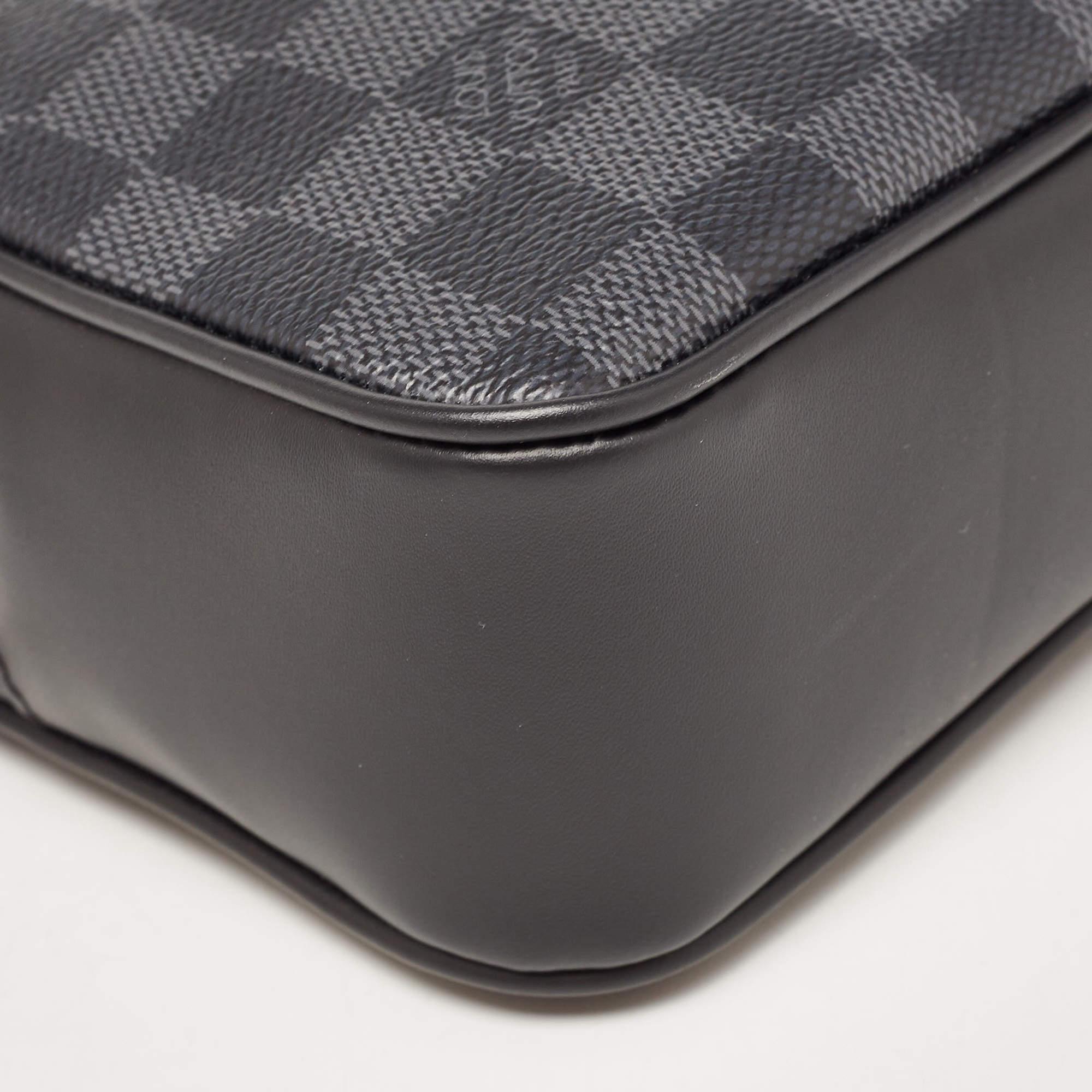 Pochette Kasai Louis Vuitton en toile damier graphite 2