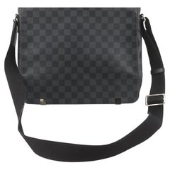 Louis Vuitton Damier Graphite District MM - Black Messenger Bags