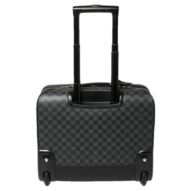 Louis Vuitton Laptop Bag Mens - 2 For Sale on 1stDibs