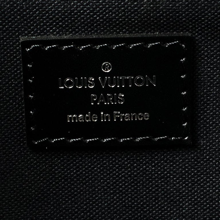 LOUIS VUITTON Carry Bag N23206 Pilot case Damier Grafitto Canvas Black mens  Used