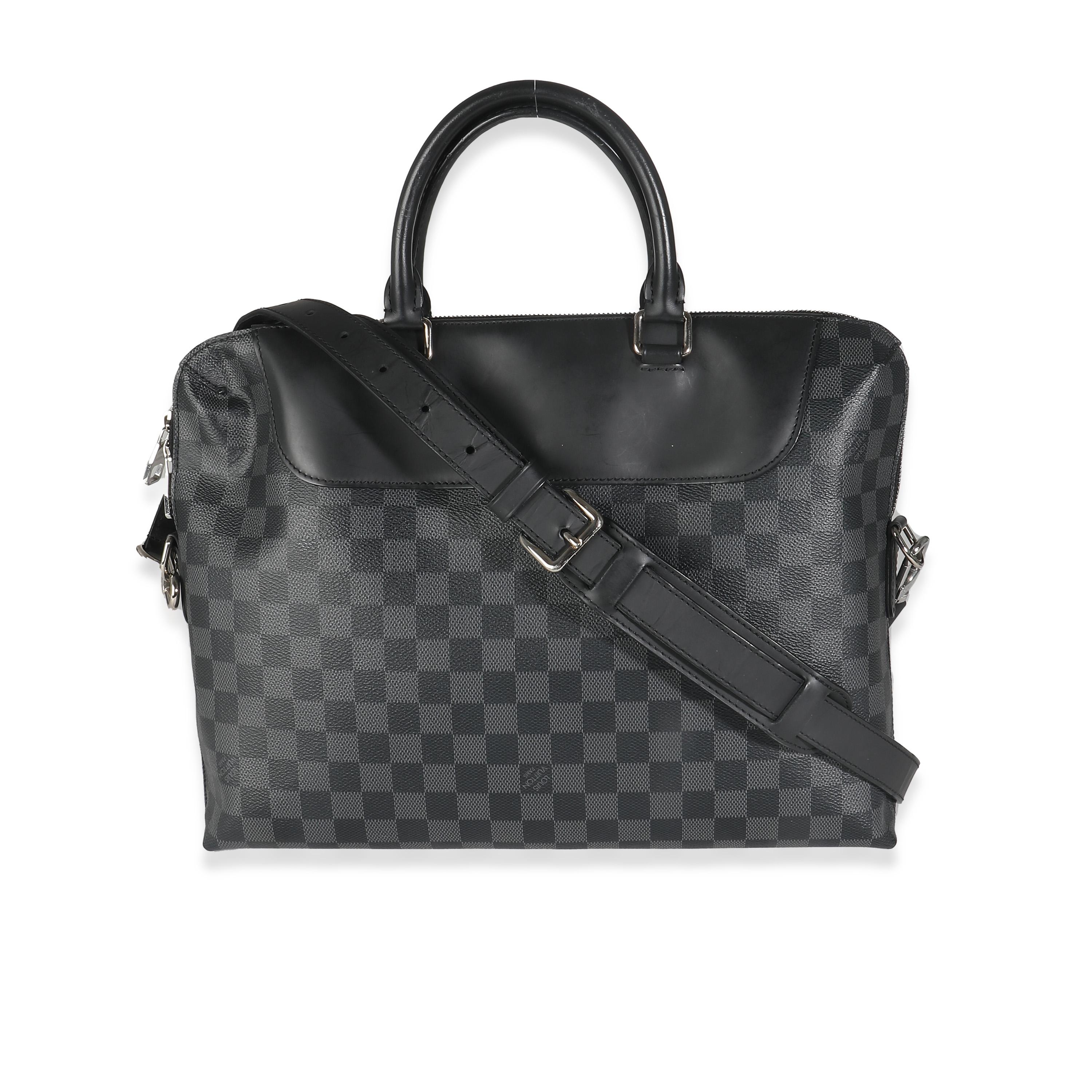 Listing Title: Louis Vuitton Damier Graphite Canvas Porte Documents Jour NM
SKU: 141636
Condition: Pre-owned 
Handbag Condition: Very Good
Condition Comments: Item is in very good condition with minor signs of wear.  Marks along interior. Scratching