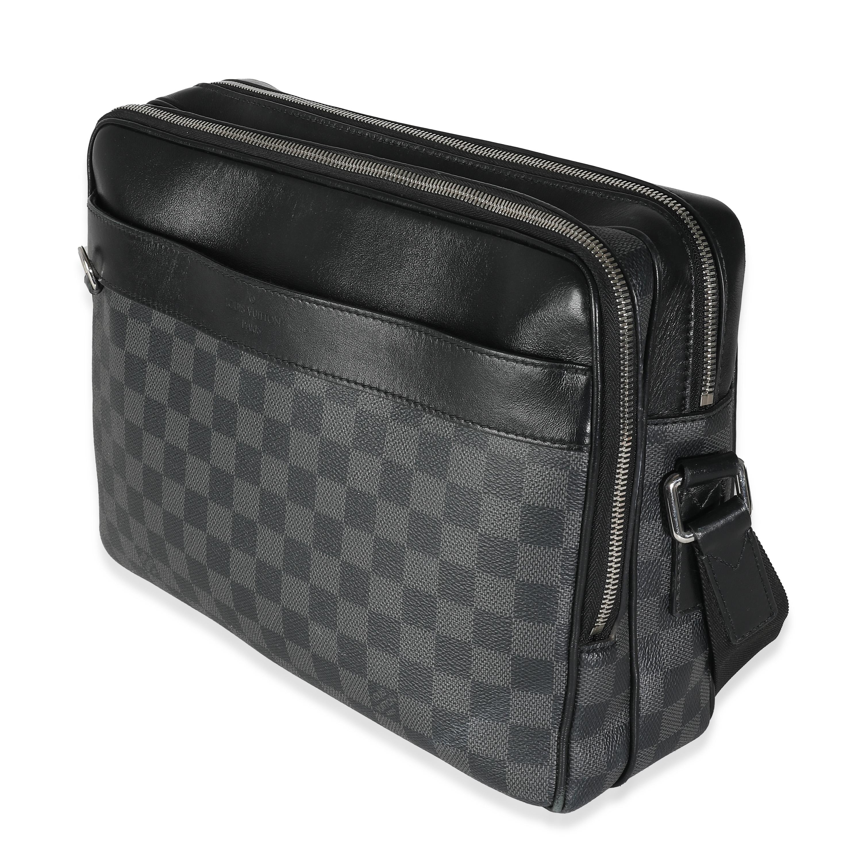 Louis Vuitton Damier Graphite Canvas Trocadero MM In Excellent Condition For Sale In New York, NY