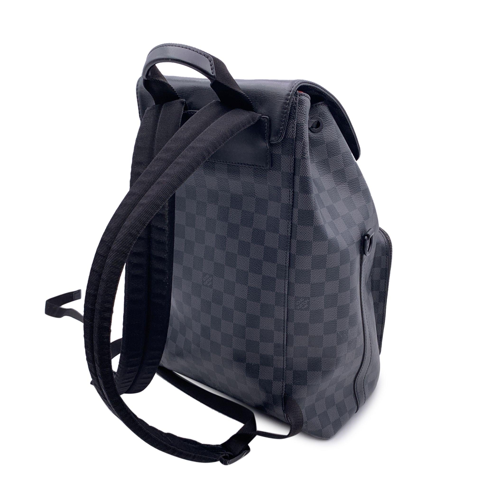 Louis Vuitton Damier Graphite Canvas Utility Backpack Shoulder Bag In Excellent Condition In Rome, Rome
