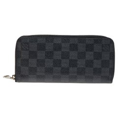 Louis Vuitton Multiple Wallet Damier Graphite Canvas - 3 For Sale on 1stDibs