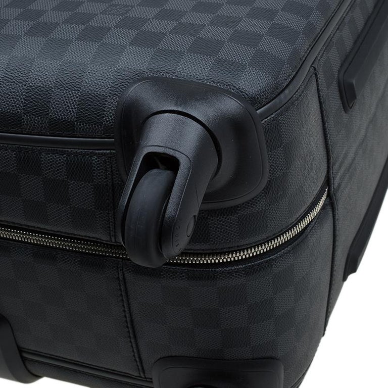 Louis Vuitton Damier Graphite Zephyr Hard Luggage 70 Rolling