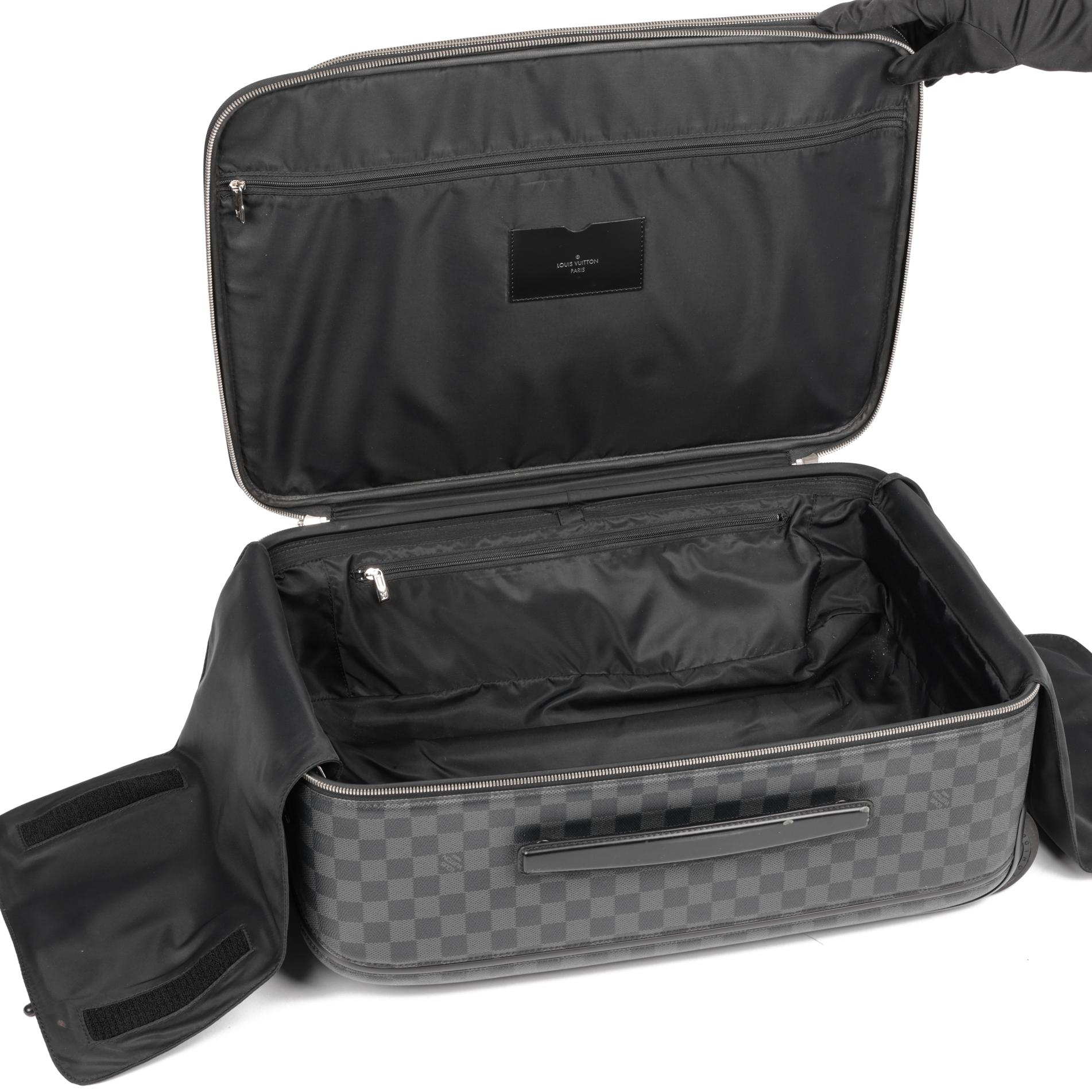LOUIS VUITTON Damier Graphite Coated Canvas & Black Calfskin Leather Pegase 55 im Angebot 5