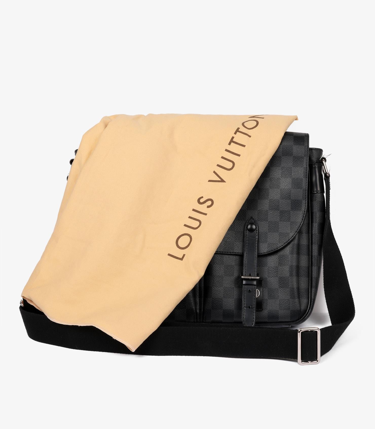 Louis Vuitton Damier Graphite Coated Canvas Christopher Messenger For Sale 5