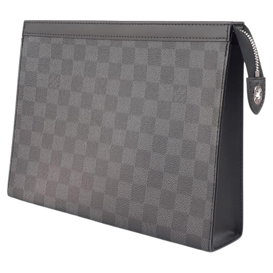 Louis Vuitton Damier Graphite Coated Canvas Pochette Voyage MM For Sale at  1stDibs