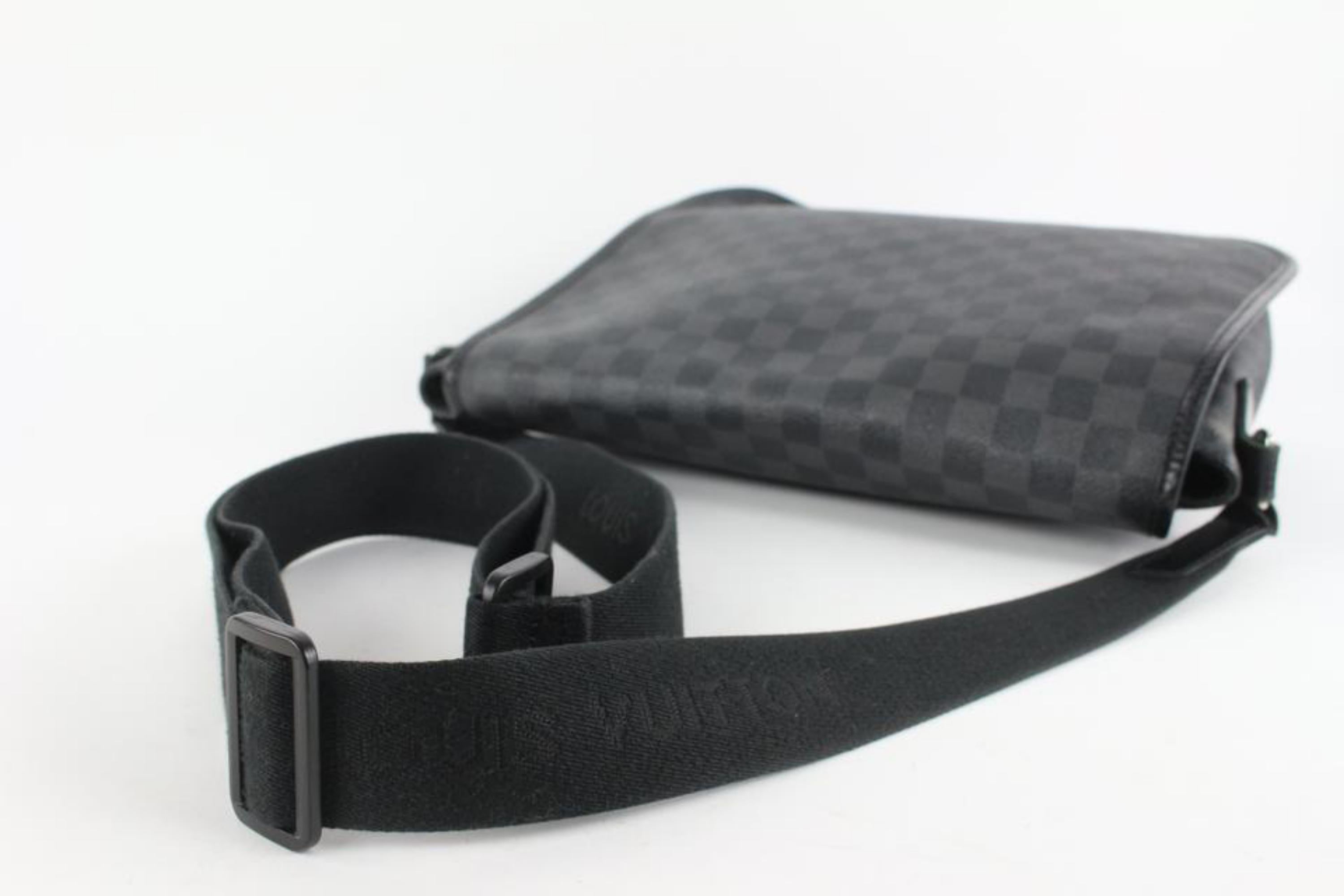 Louis Vuitton Damier Graphite Daniel MM Messenger Crossbody 114lv50 5