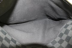 Louis Vuitton Damier Graphite Daniel MM Messenger Crossbody 114lv50