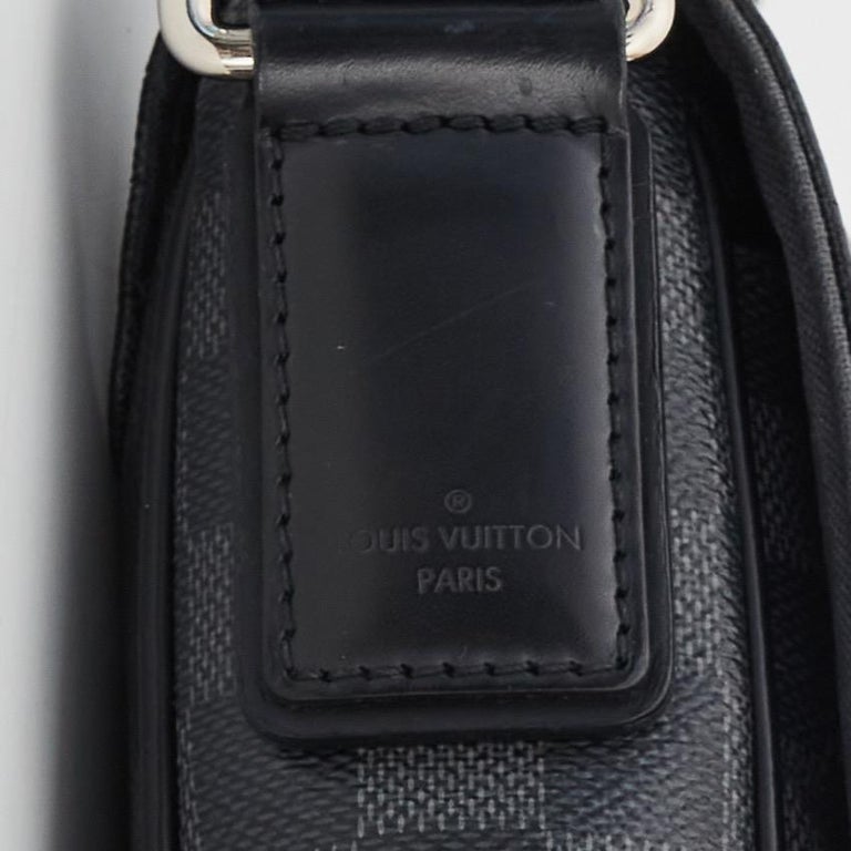 Louis Vuitton Damier Graphite District Messenger Bag PM (2015) at