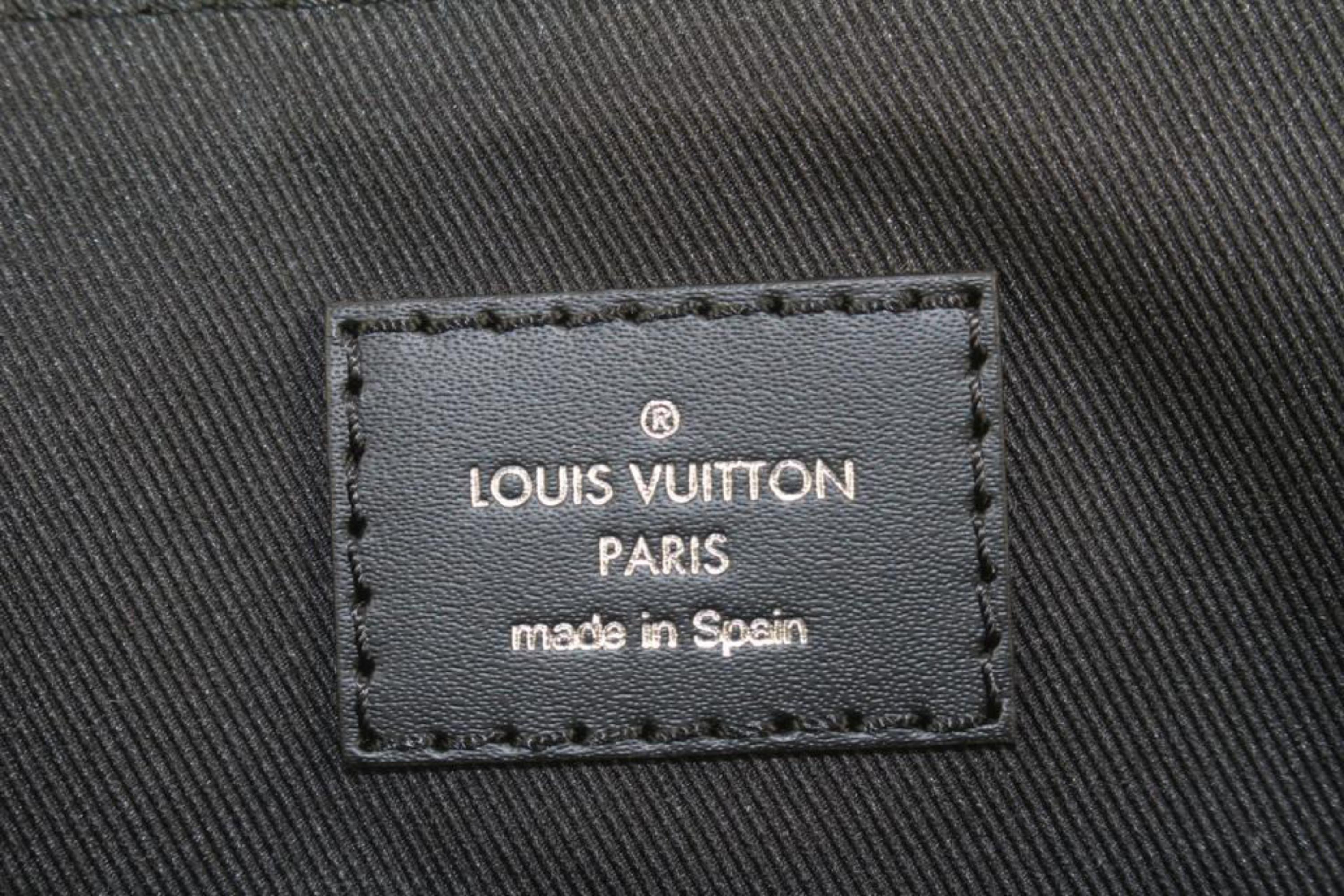 Louis Vuitton Damier Graphite District PM New Model 89lk826s 1