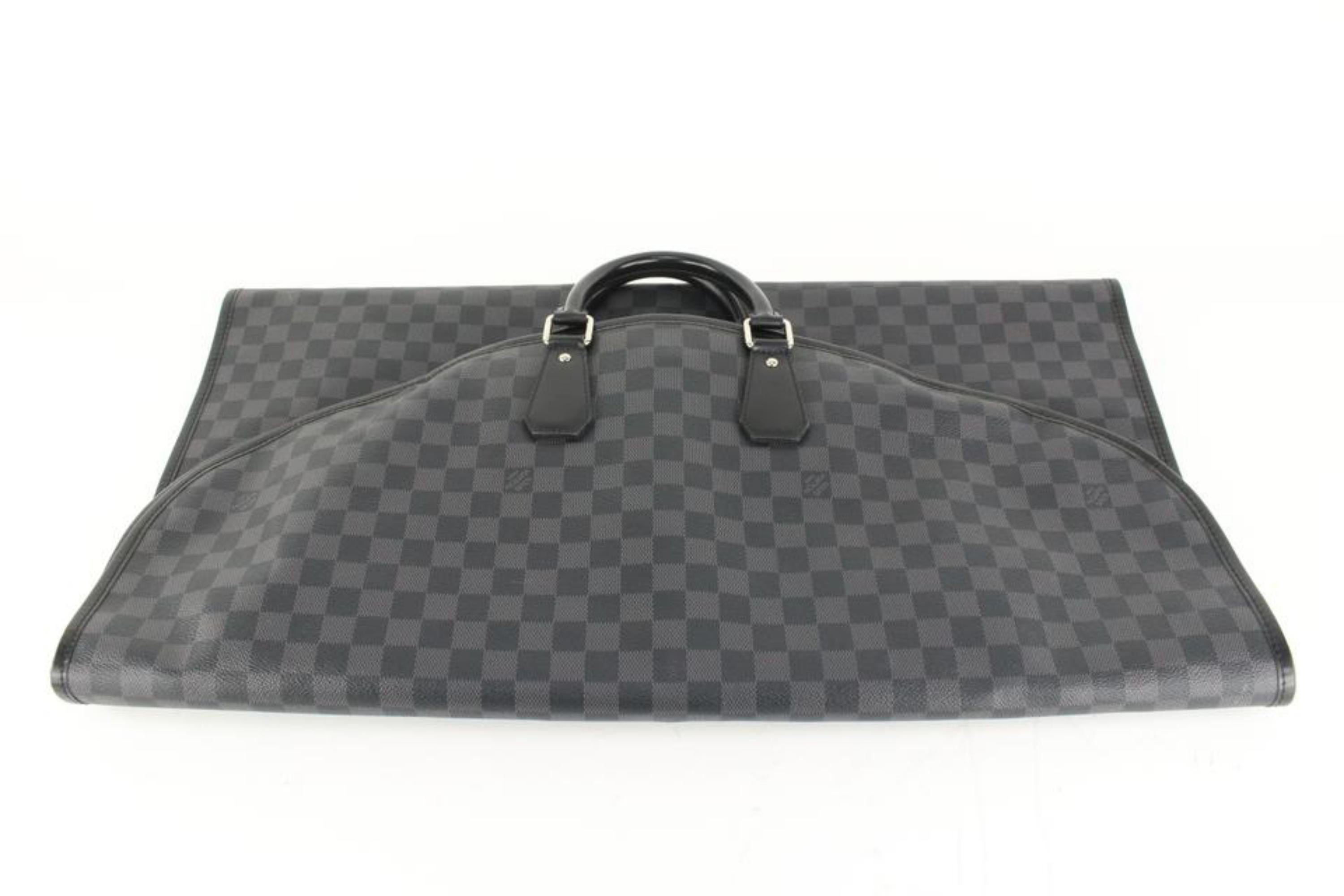 Louis Vuitton Damier Graphite Garment Cover Travel Bag 11lk531s at 1stDibs