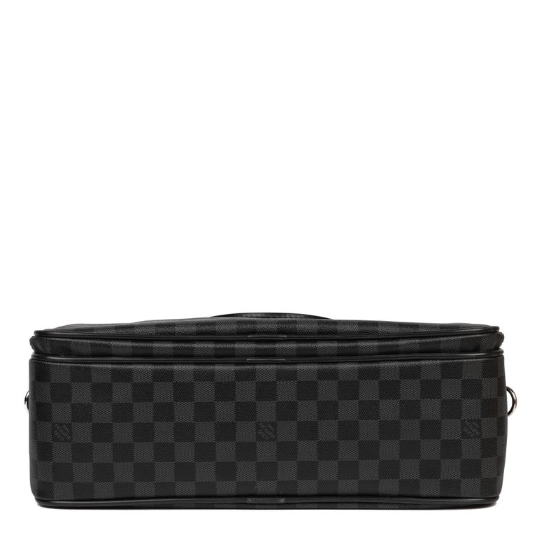 LOUIS VUITTON Damier Graphite Icare Briefcase For Sale at 1stDibs