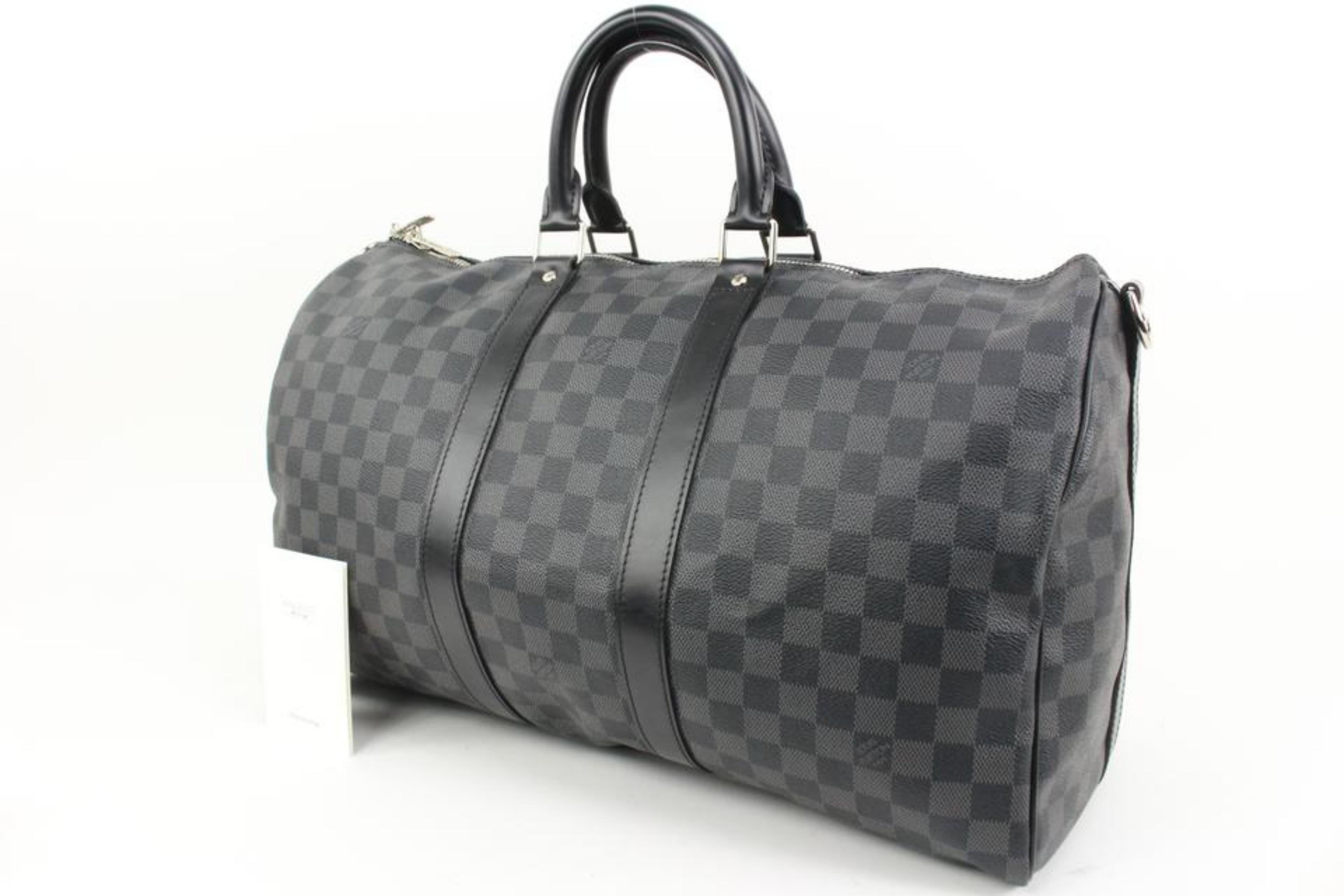 Louis Vuitton Damier Graphite Keepall 45 Duffle Bag 82lk328s
Date Code/Serial Number: MB0152
Made In: France
Measurements: Length:  18