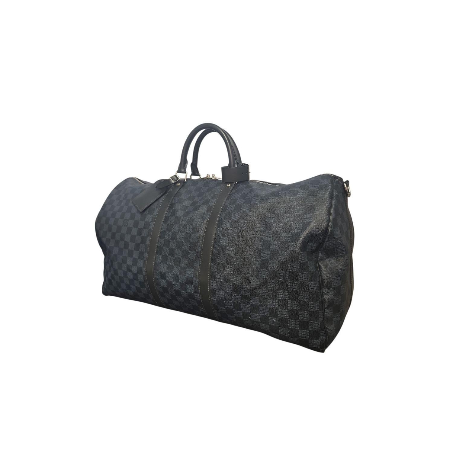 Louis Vuitton Damier Graphit Keepall 55 Bandouliere Tasche im Zustand „Gut“ im Angebot in Scottsdale, AZ