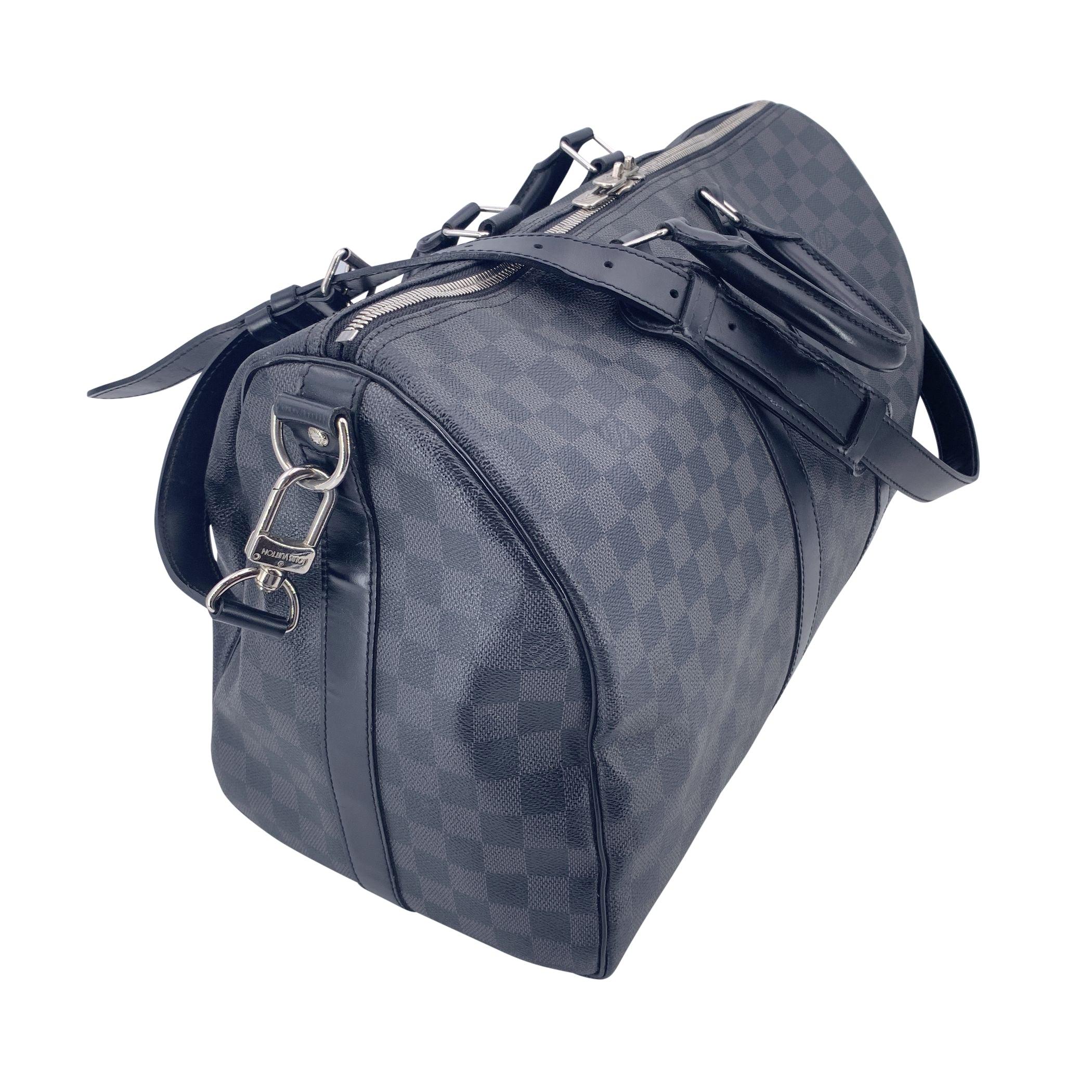 Louis Vuitton Damier Graphit Keepall Bandouliere 45 Reisetasche im Zustand „Hervorragend“ im Angebot in Rome, Rome