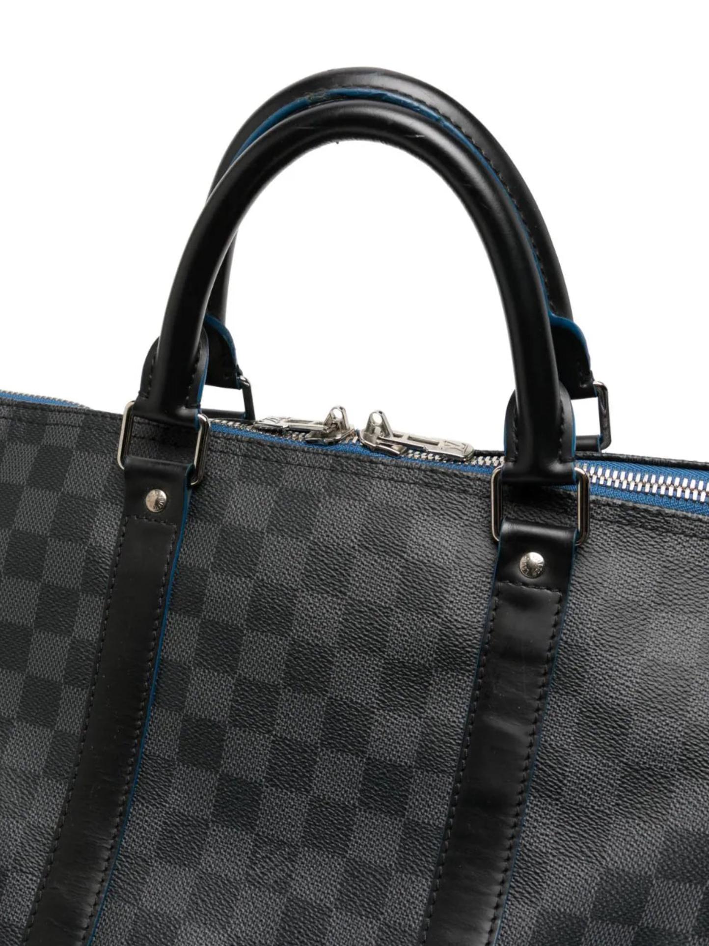 Louis Vuitton Damier Graphite Keepall Bandouliere 55 In Excellent Condition In London, GB