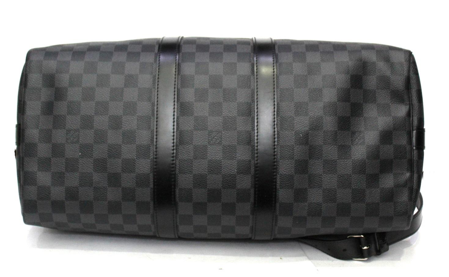 Louis Vuitton Damier Graphite Leather Keepall  In Excellent Condition In Torre Del Greco, IT