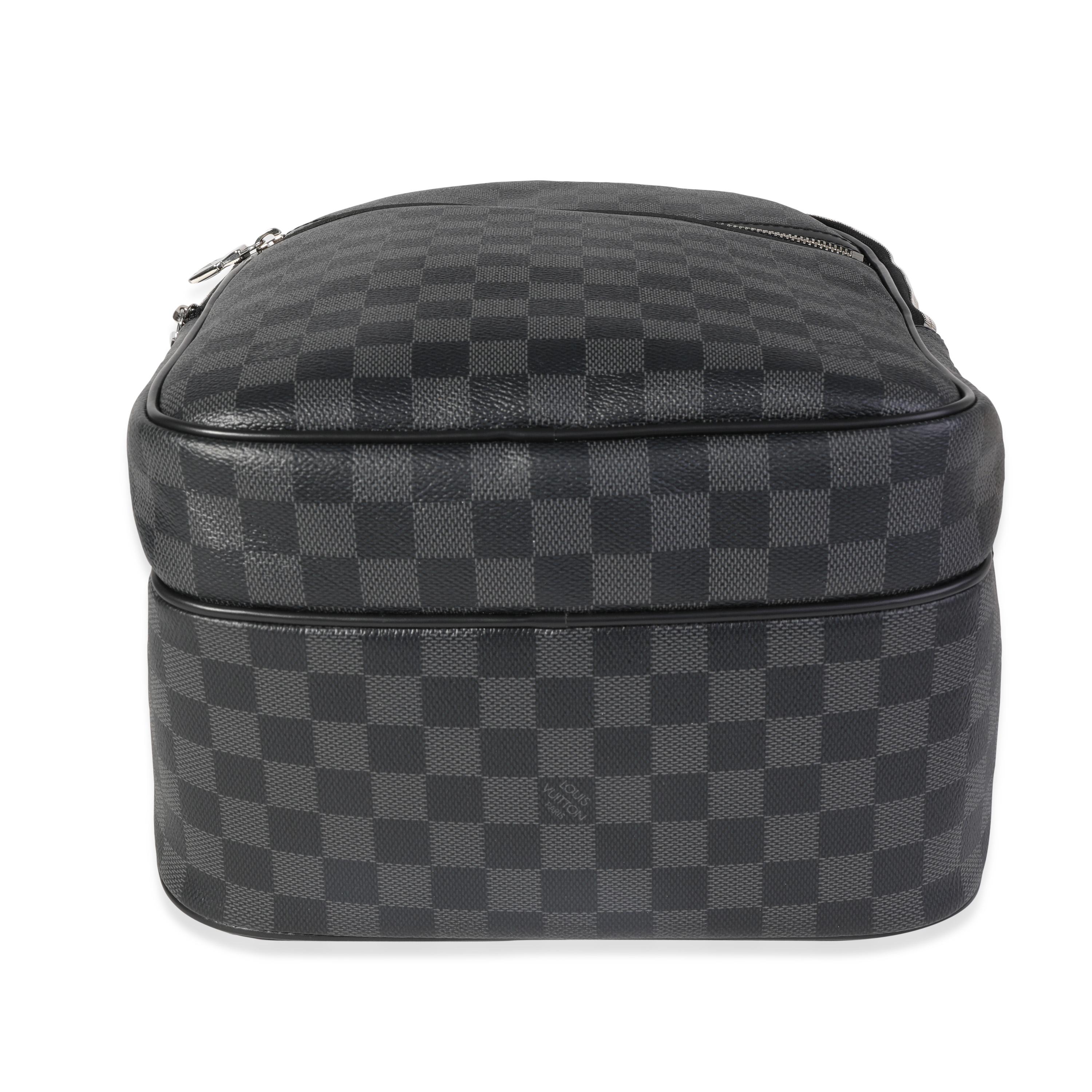 Louis Vuitton Damier Graphite Michael Backpack NV2 In Excellent Condition In New York, NY