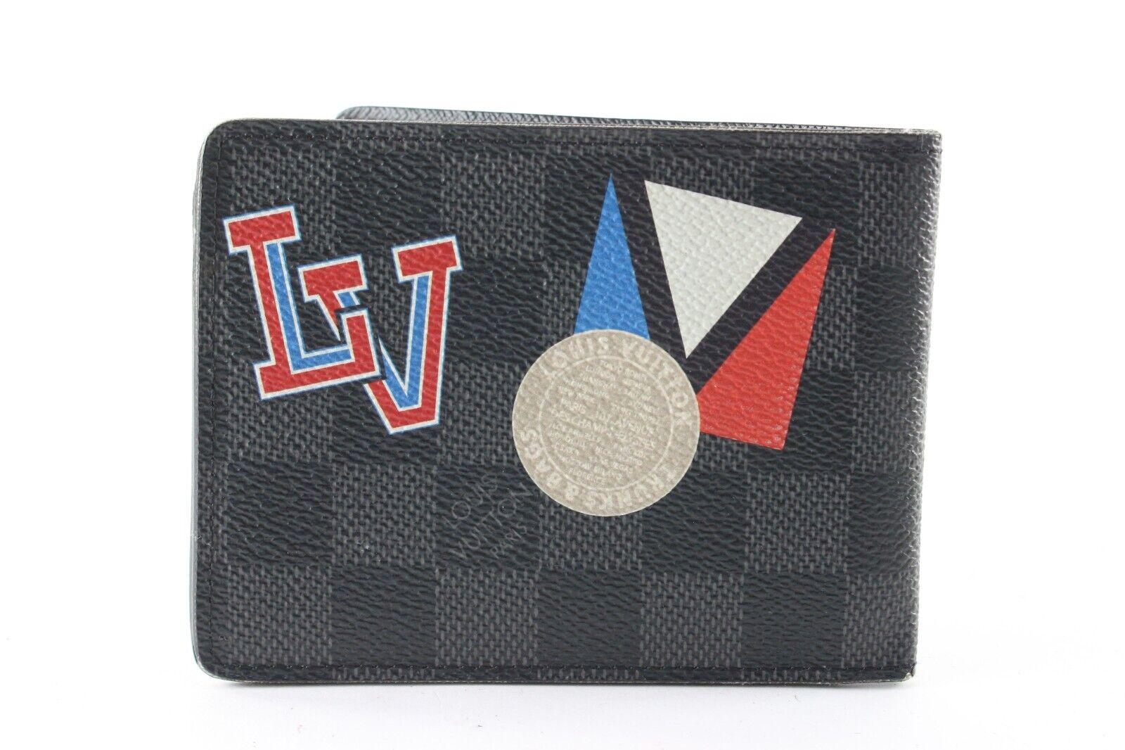 Louis Vuitton DAmier Graphite Patches Story Wallet Marco Florin Slender 2LV629K In Excellent Condition For Sale In Dix hills, NY