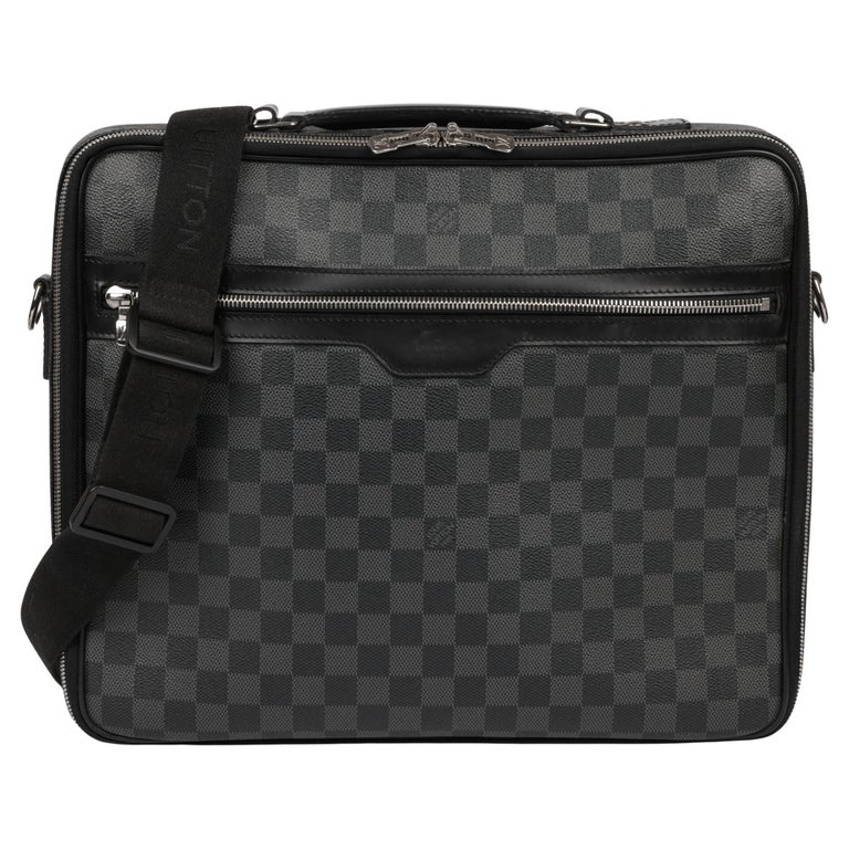 LOUIS VUITTON Damier Graphite Steve Briefcase En vente sur 1stDibs