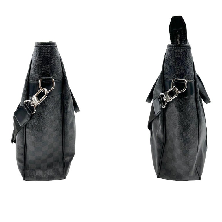 Louis Vuitton pre-owned Damier Graphite Tadao GM two-way Bag - Farfetch