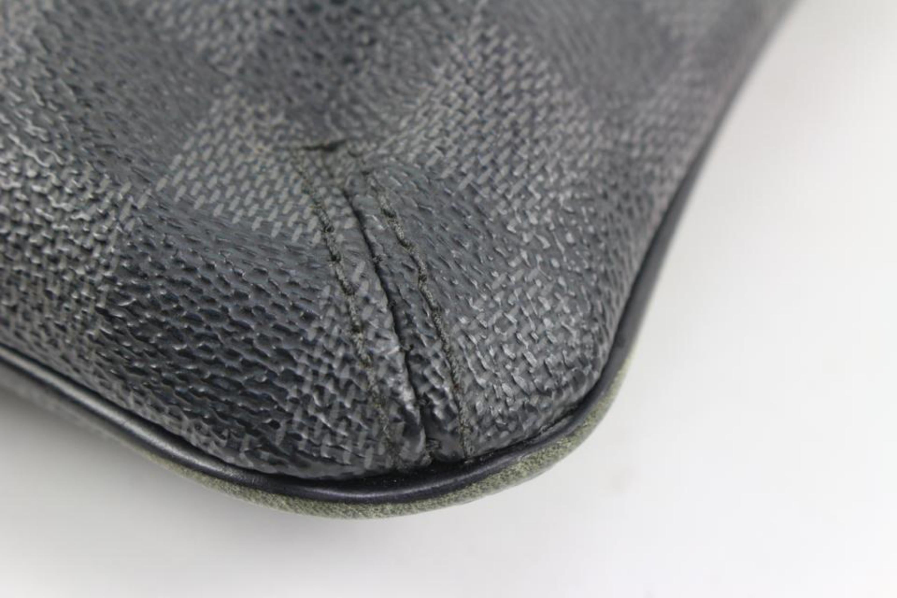 Louis Vuitton Damier Graphite Thomas Crossbody Bag s214lv75 4