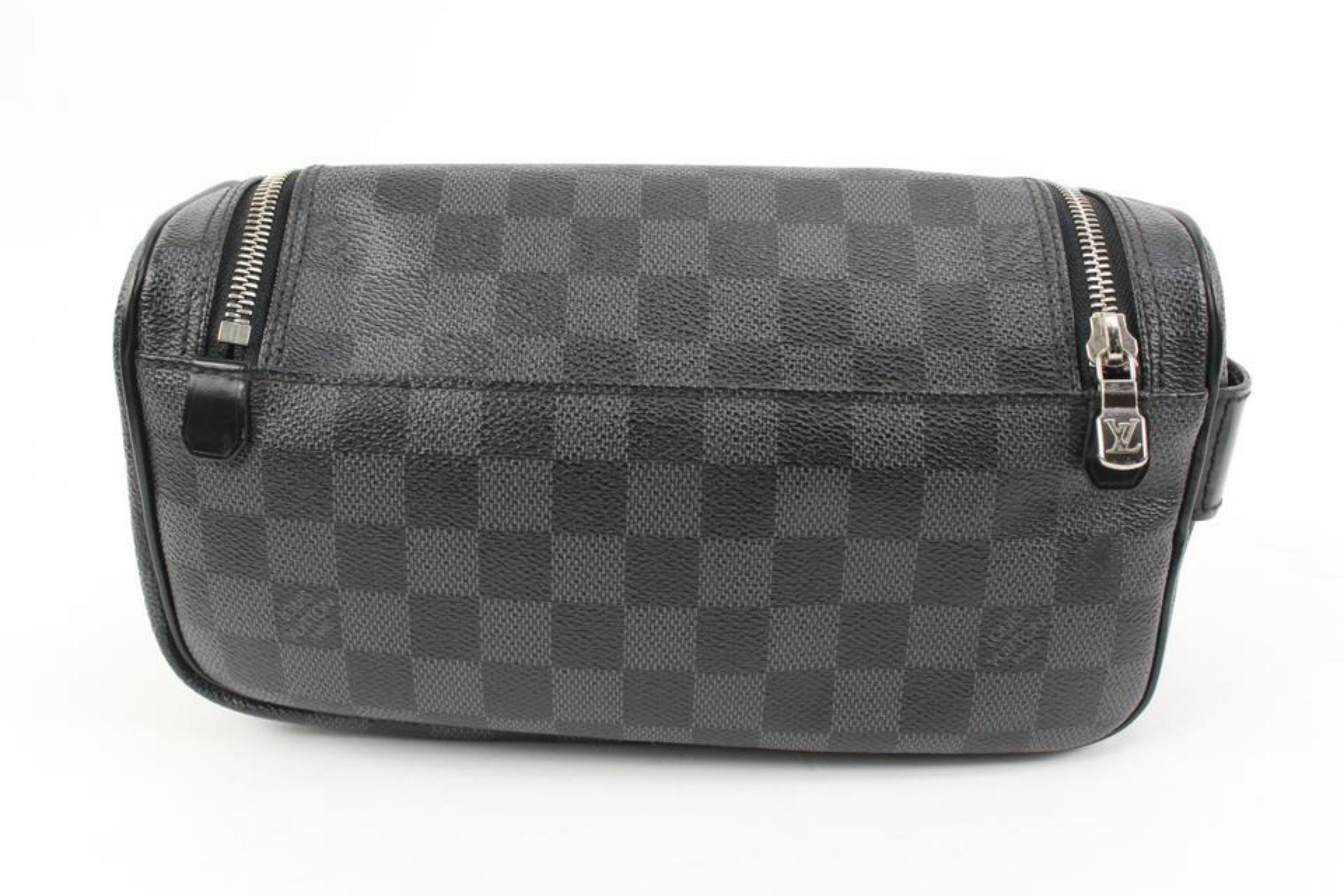 Louis Vuitton Damier Graphite Toiletry Pouch Cosmetic Case Travel Dopp 48lv314s For Sale 4