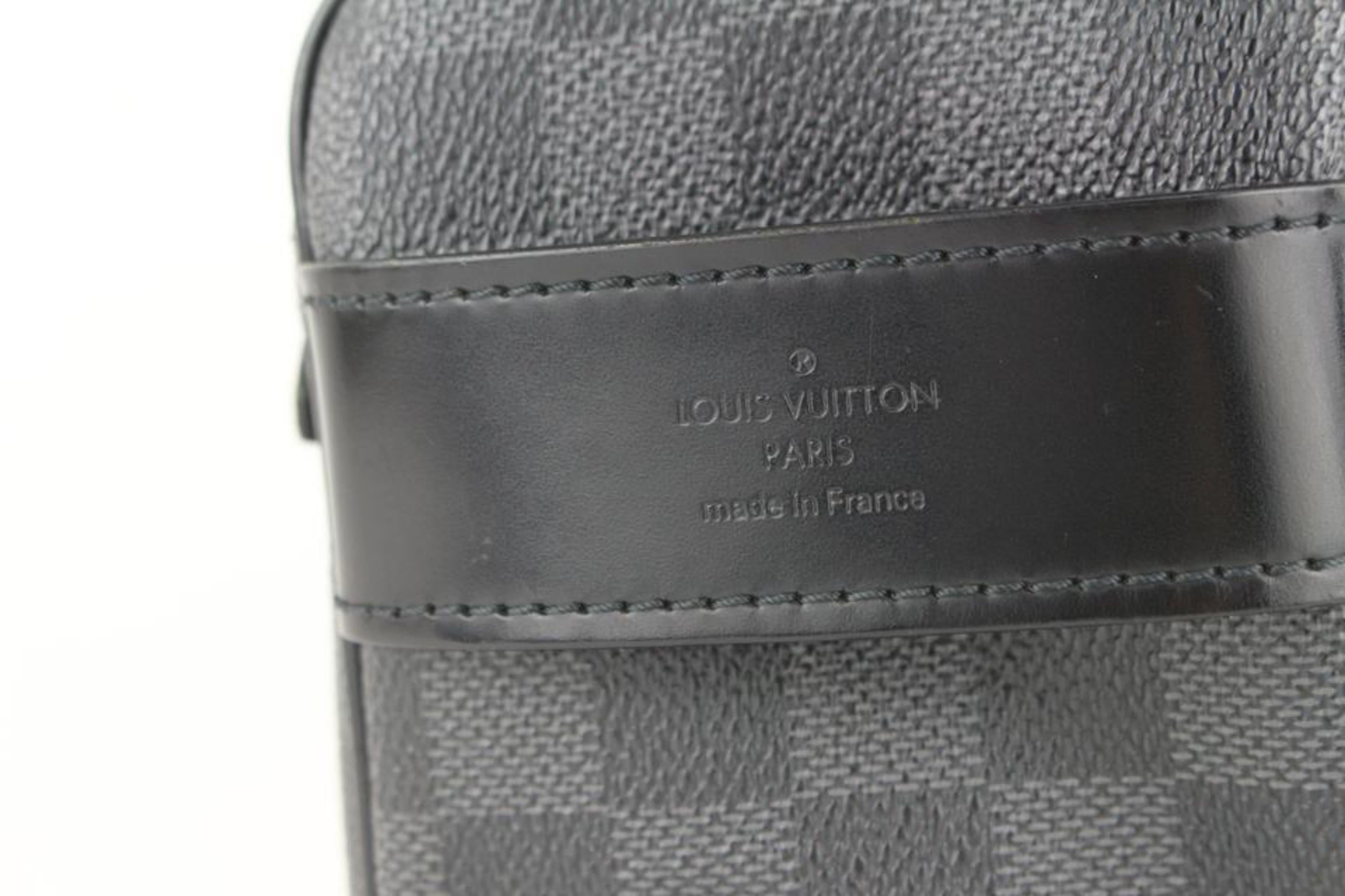 Gray Louis Vuitton Damier Graphite Toiletry Pouch Dopp Kit 2JLV105