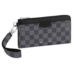 Louis Vuitton Damier Graphite Zippy Dragonne