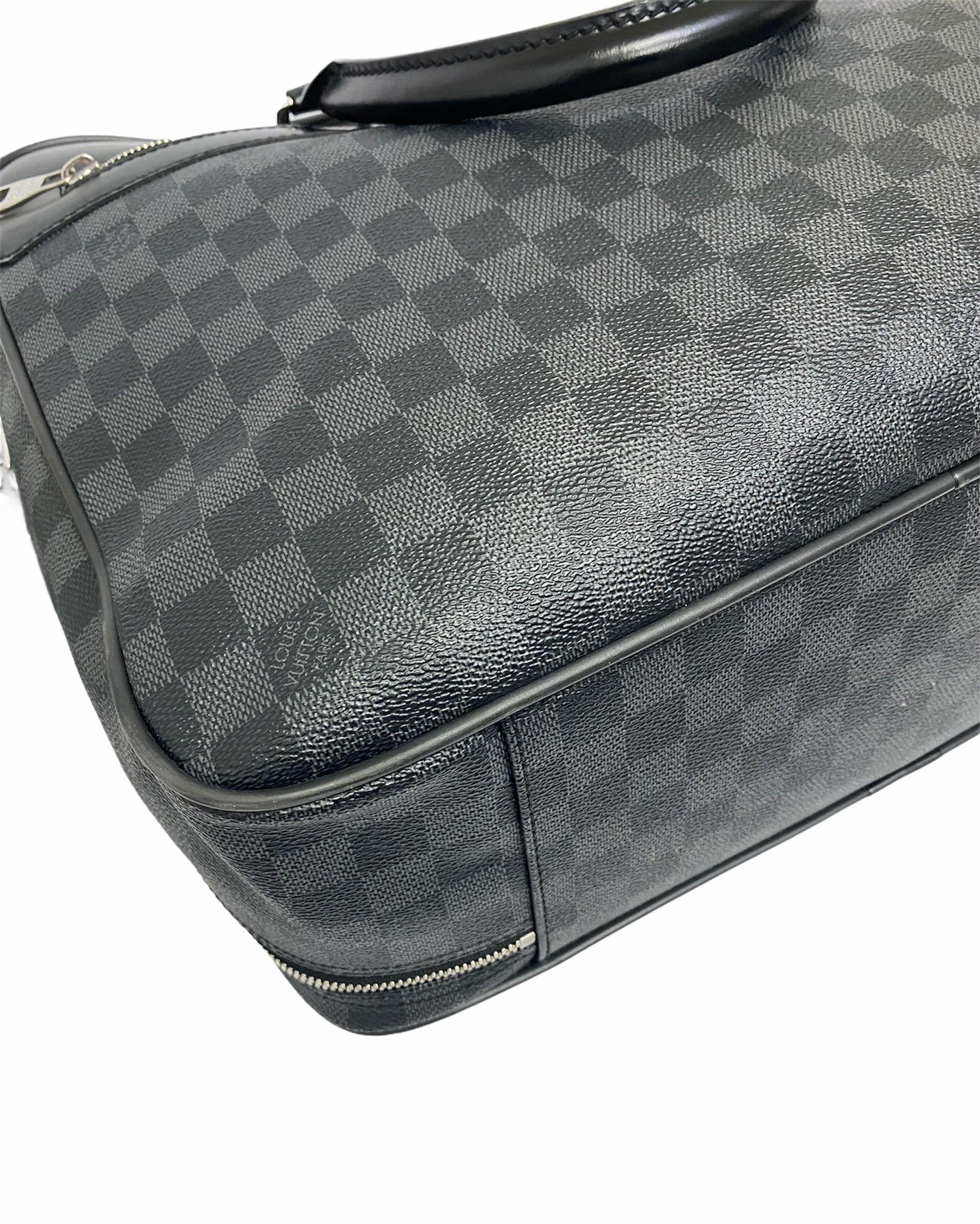 Louis Vuitton Damier Leather Shoulder Bag 2