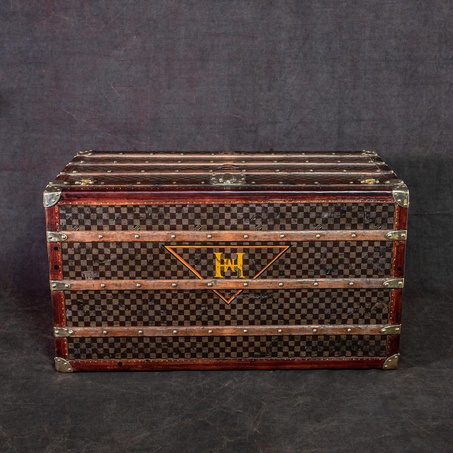 Louis Vuitton Damier 'Malle Courrier' Steamer Trunk, circa 1896 In Good Condition In London, GB