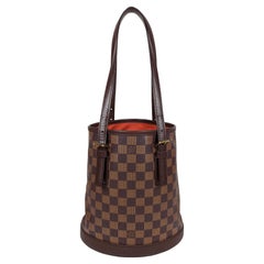 Louis Vuitton Damier Marais Bucket Bag in Leather