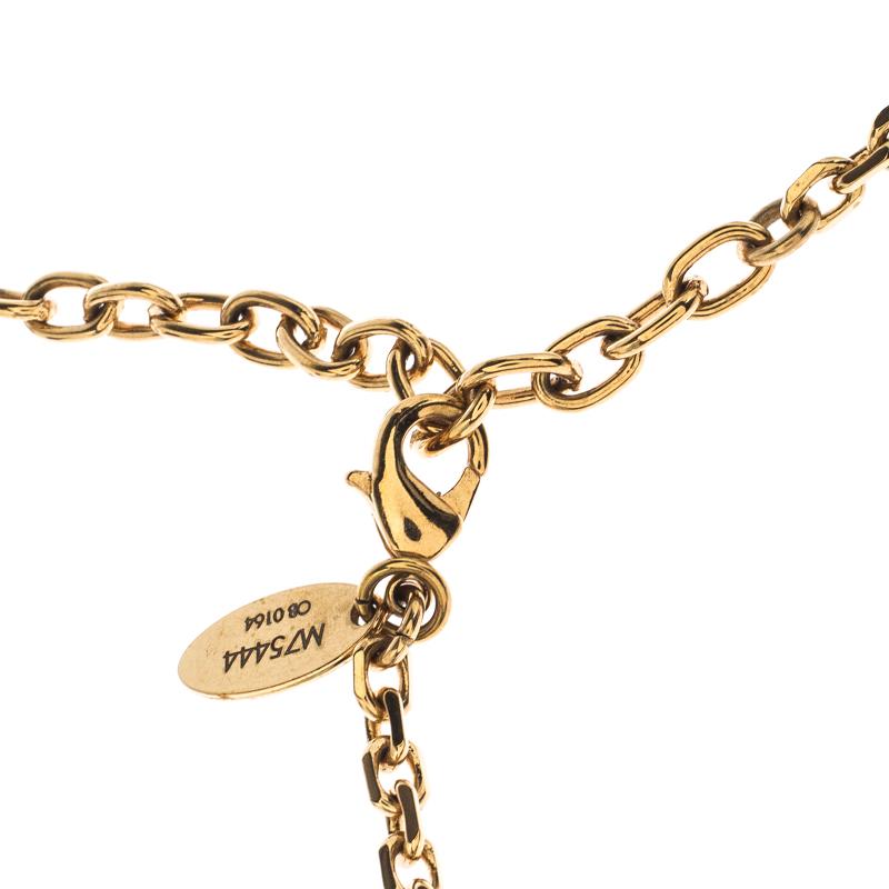 Contemporary Louis Vuitton Damier Monogram Faux Pearl Gold Tone Chain Link Charm Necklace