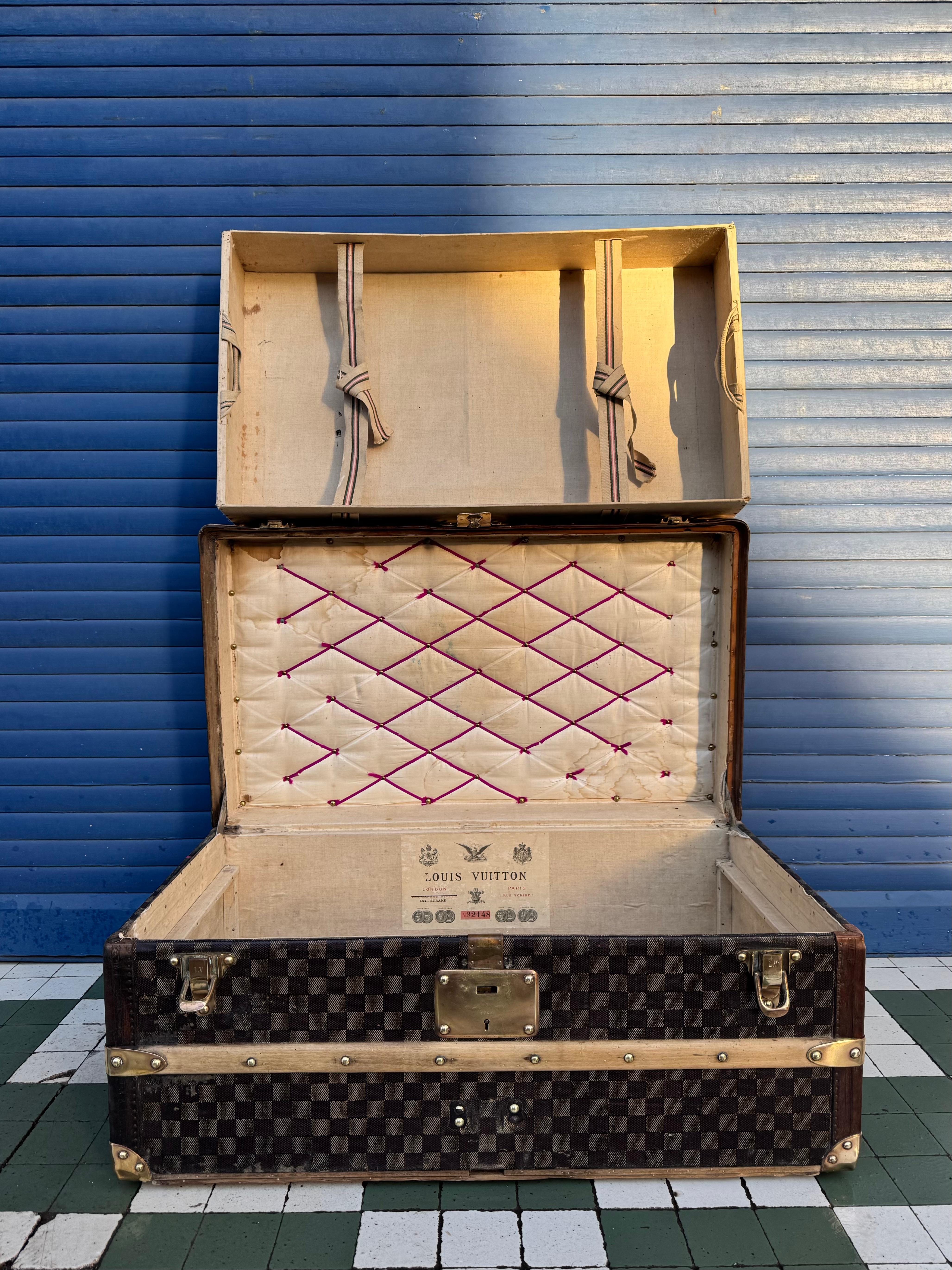 Louis Vuitton Damier Travel Trunk 1889 im Angebot 5