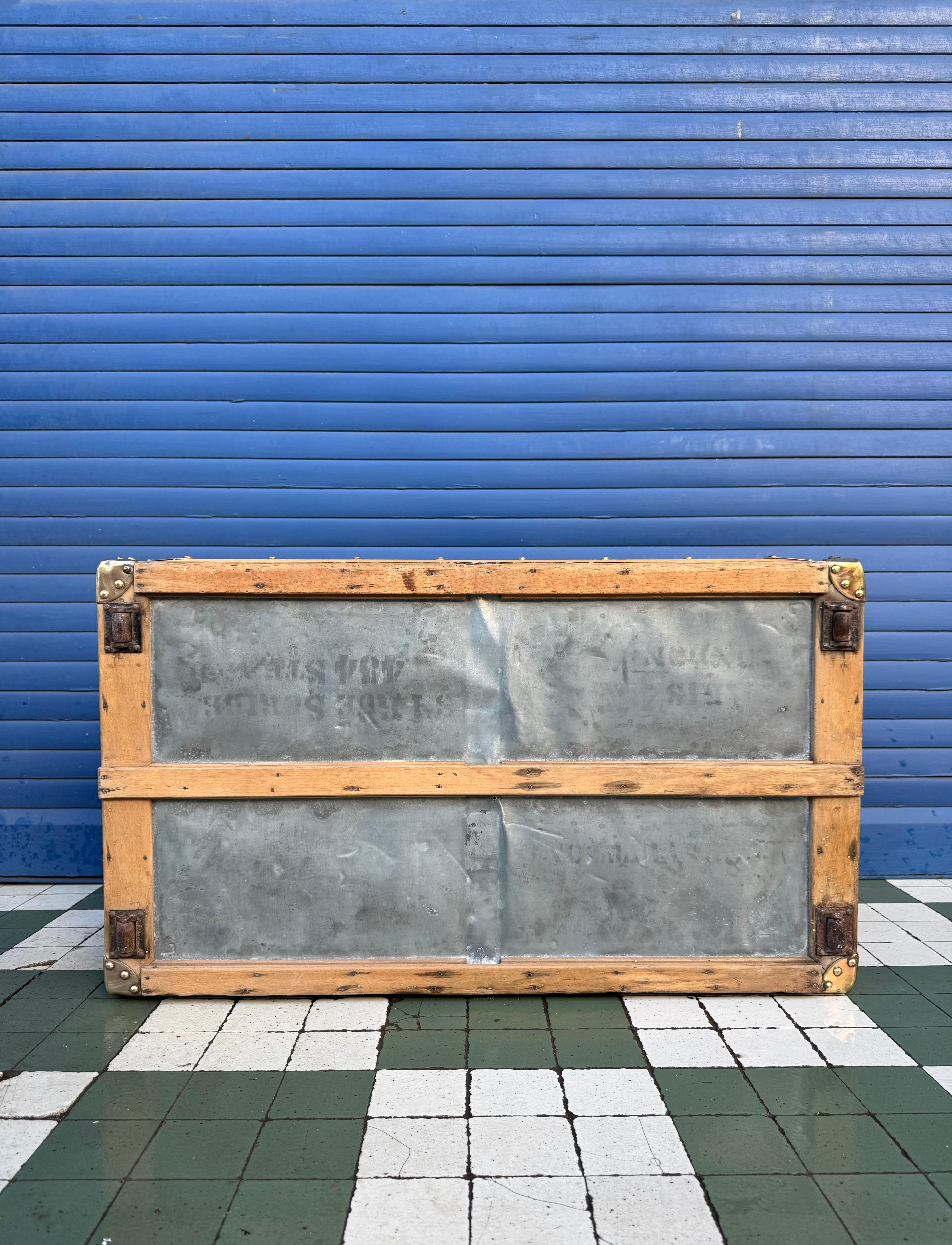 Louis Vuitton Damier Travel Trunk 1889 im Angebot 1