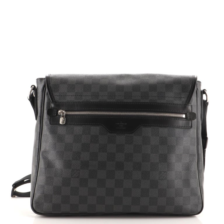 Louis Vuitton Daniel Messenger Bag Damier Graphite MM at 1stDibs