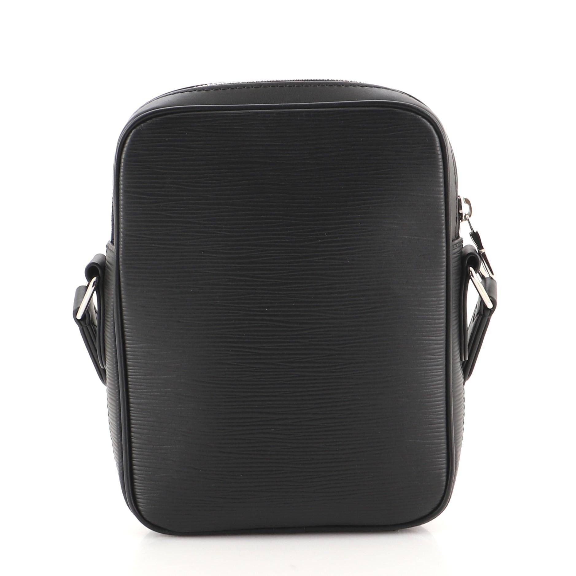 Louis Vuitton Danube Handbag Epi Leather Slim In Good Condition In NY, NY