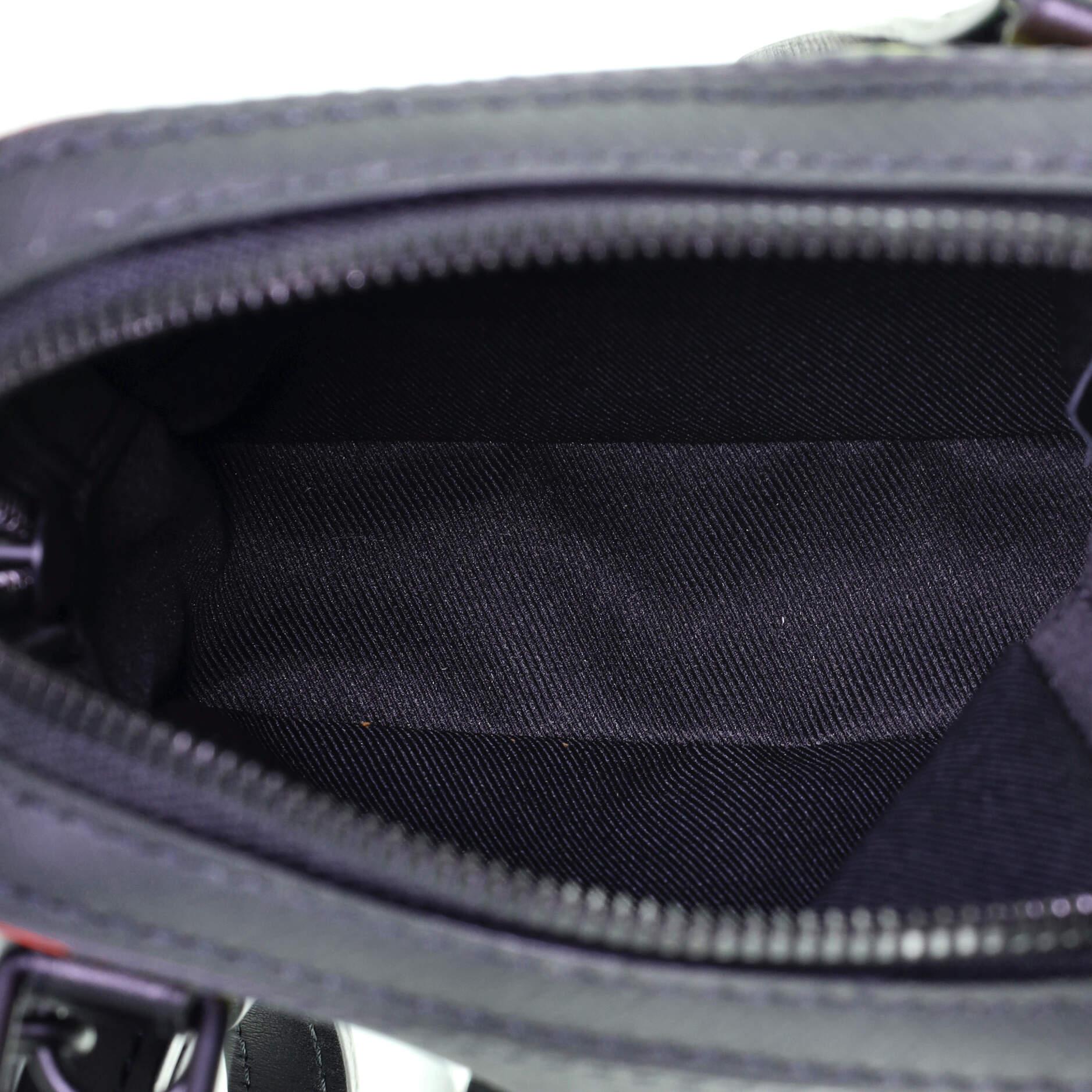 Louis Vuitton Danube Messenger Bag Regenbogen Taiga Leder 1