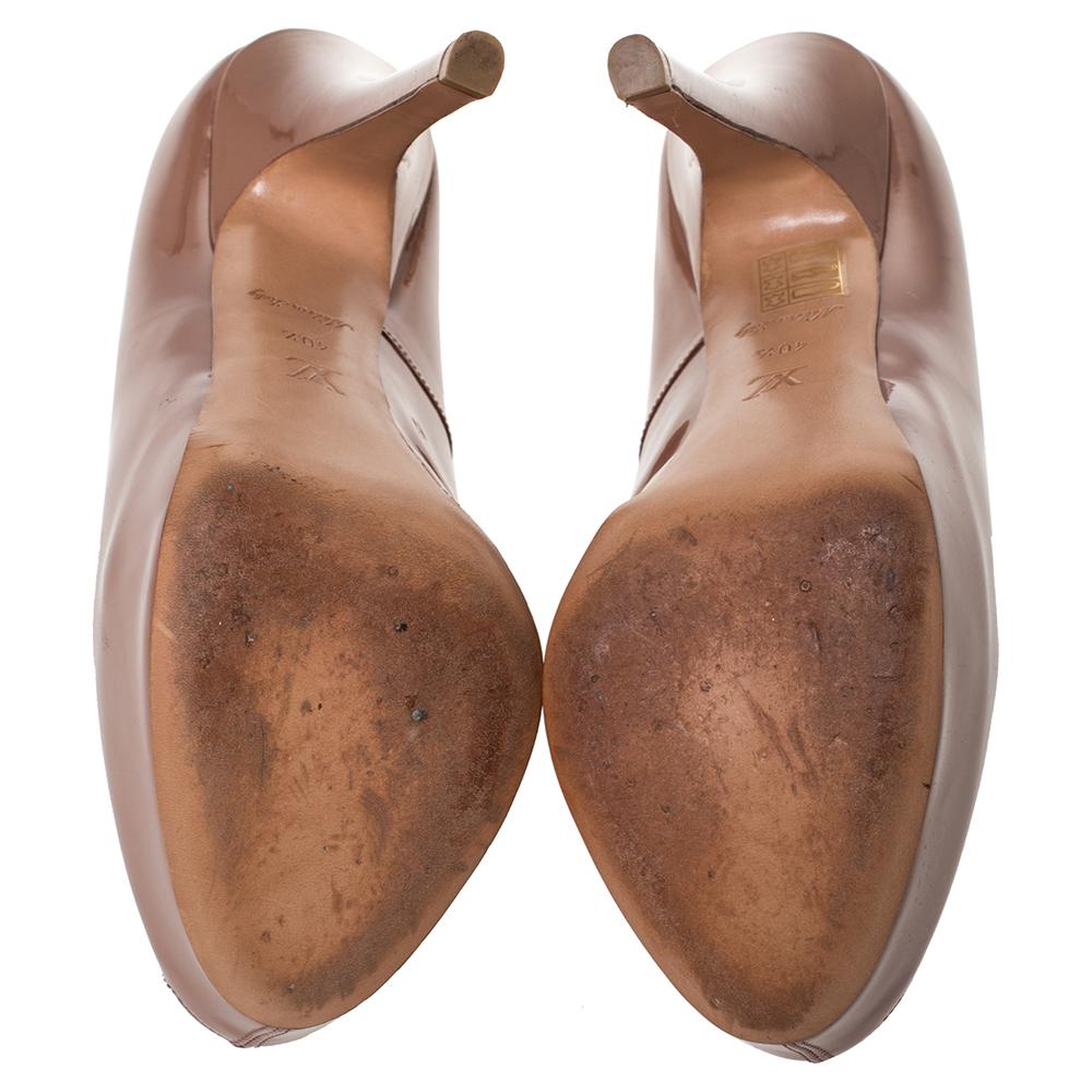 Women's Louis Vuitton Dark Beige Patent Leather Peep Toe Platform Pumps Size 40.5