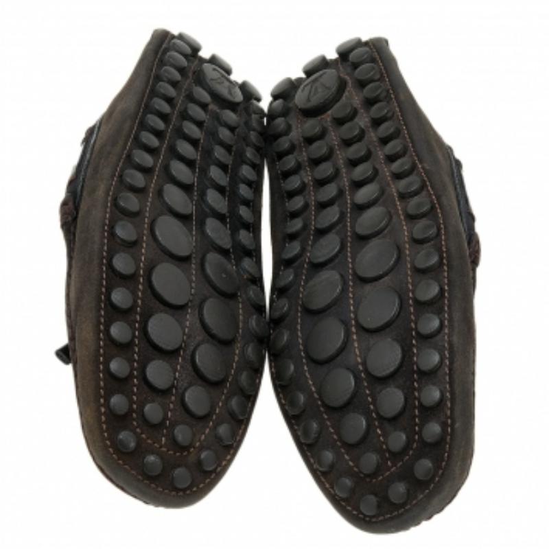 Louis Vuitton Dark Brown/Black Suede & Leather Logo Bow Slip On Loafers Size 43 For Sale 3