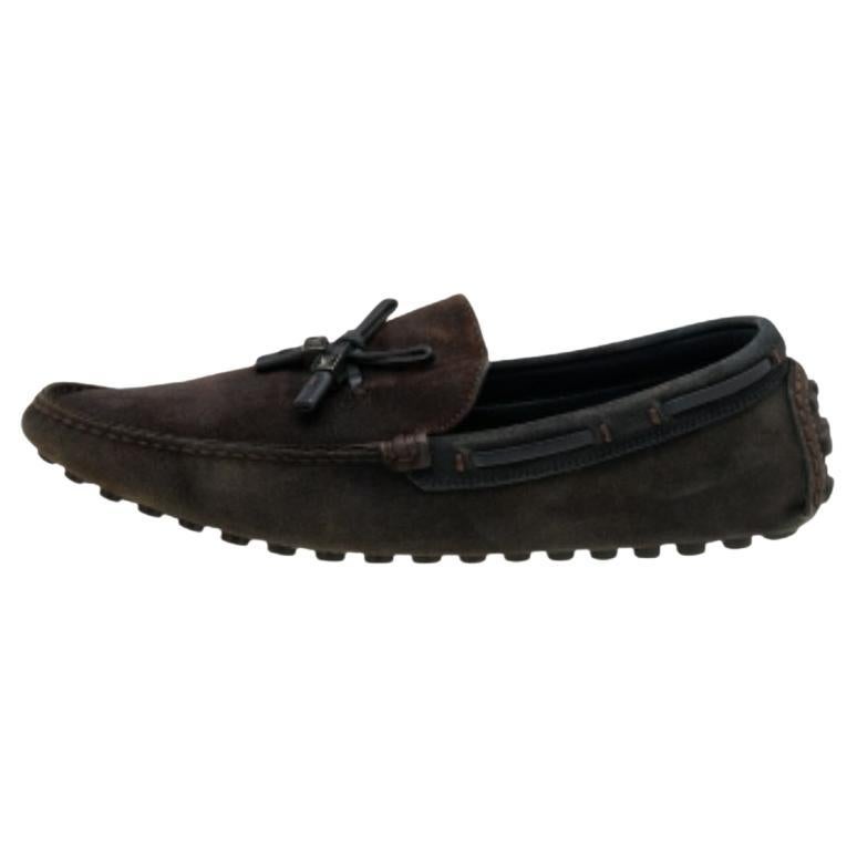 Louis Vuitton Dark Brown/Black Suede & Leather Logo Bow Slip On Loafers Size 43 For Sale