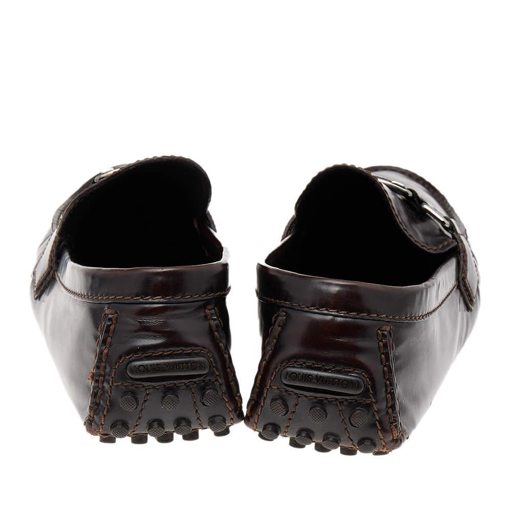 Louis Vuitton Dark Brown Leather Hockenheim Slip On Loafers Size 41 In Fair Condition In Dubai, Al Qouz 2