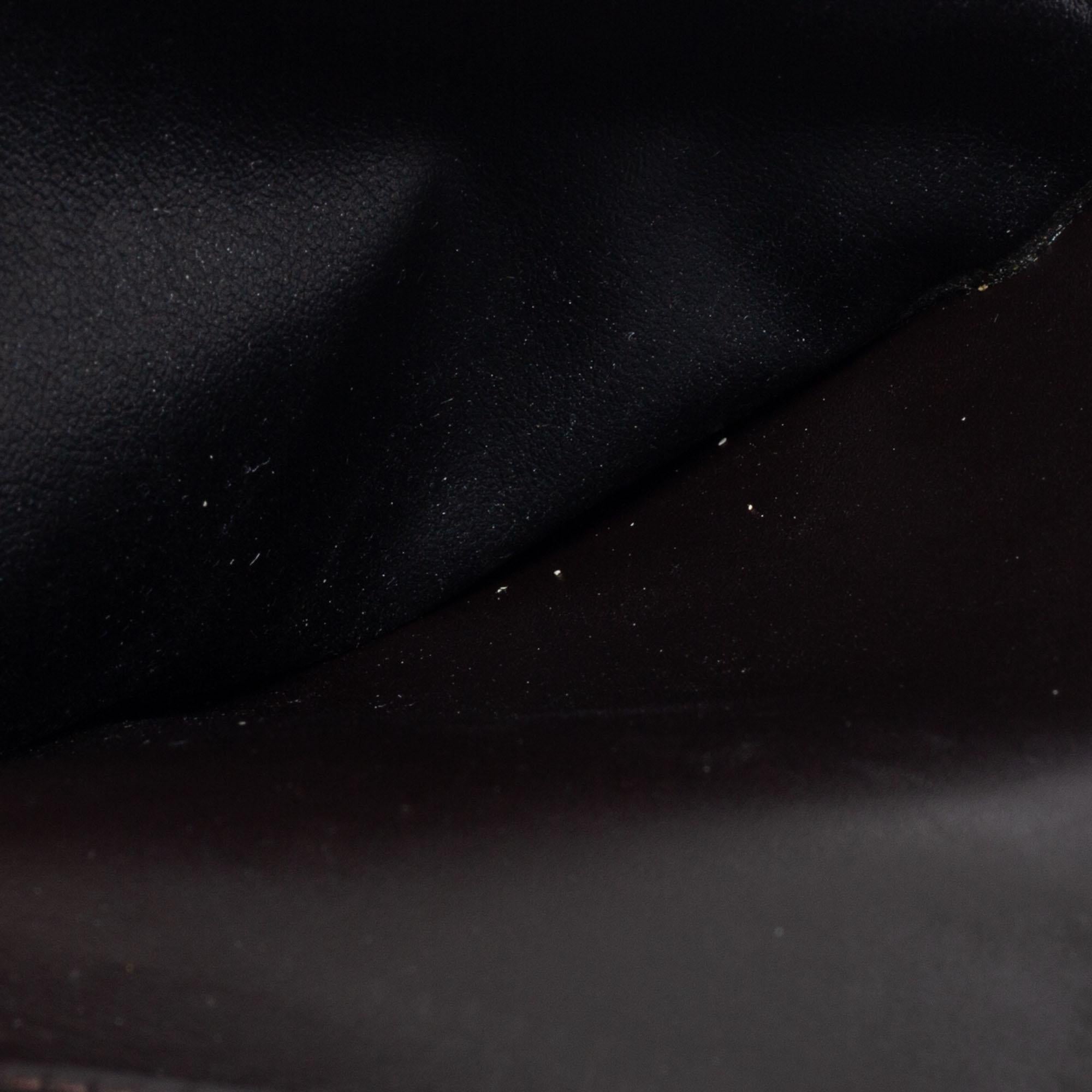Louis Vuitton Dark Brown Leather Monogram Embossed Bifold Wallet In Good Condition In Dubai, Al Qouz 2