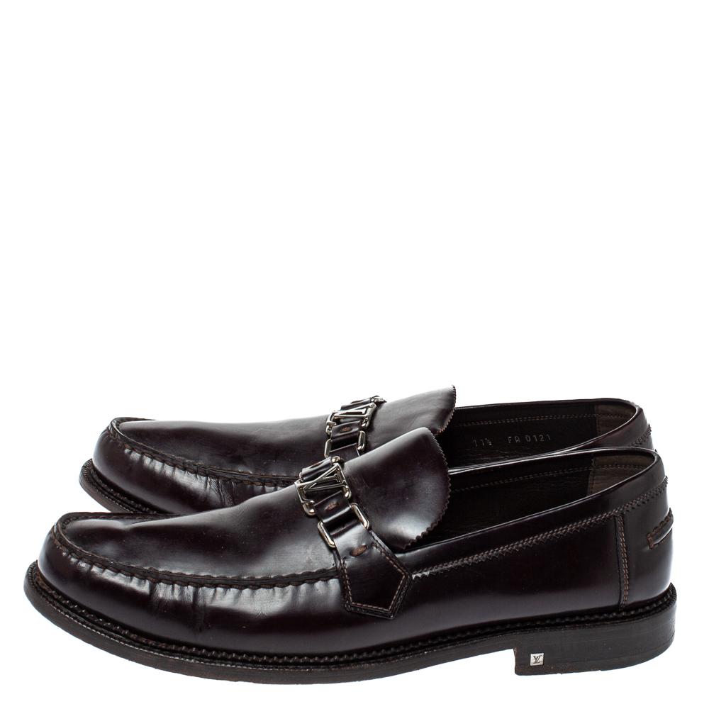 Louis Vuitton Dark Brown Patent Leather Major Loafers Size 45.5 In Good Condition In Dubai, Al Qouz 2
